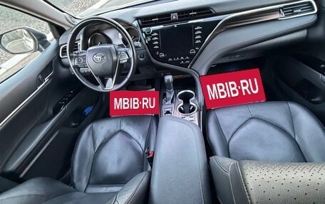 Toyota Camry, 2018 год, 3 250 000 рублей, 11 фотография