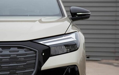 Audi Q4 e-tron, 2024 год, 4 790 000 рублей, 9 фотография