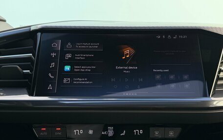 Audi Q4 e-tron, 2022 год, 3 995 000 рублей, 16 фотография