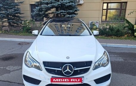 Mercedes-Benz E-Класс, 2015 год, 2 050 000 рублей, 2 фотография