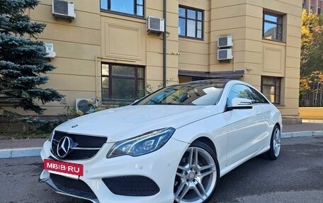 Mercedes-Benz E-Класс, 2015 год, 2 050 000 рублей, 3 фотография