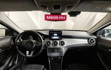 Mercedes-Benz GLA, 2016 год, 1 609 000 рублей, 13 фотография