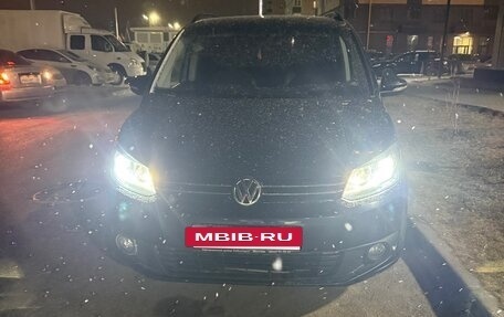 Volkswagen Touran III, 2013 год, 350 000 рублей, 2 фотография