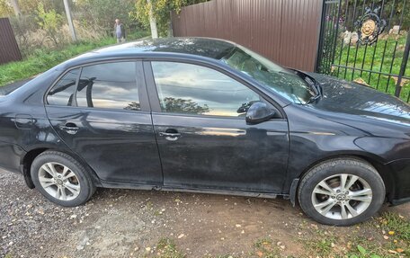 Volkswagen Jetta VI, 2010 год, 550 000 рублей, 6 фотография