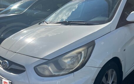 Hyundai Solaris II рестайлинг, 2014 год, 700 000 рублей, 3 фотография