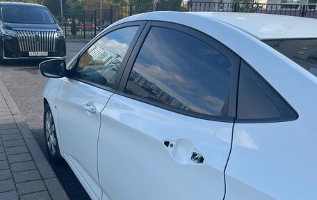 Hyundai Solaris II рестайлинг, 2014 год, 700 000 рублей, 6 фотография