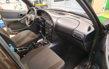 Chevrolet Niva I рестайлинг, 2011 год, 550 000 рублей, 9 фотография