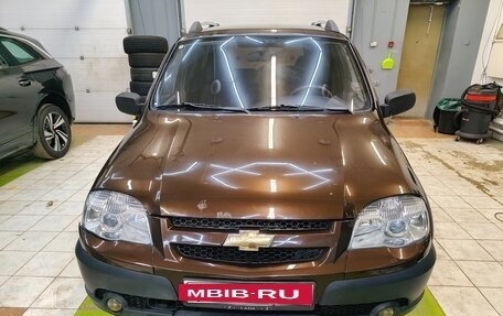 Chevrolet Niva I рестайлинг, 2011 год, 550 000 рублей, 11 фотография