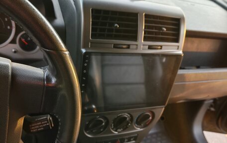 Jeep Liberty (Patriot), 2007 год, 680 000 рублей, 7 фотография