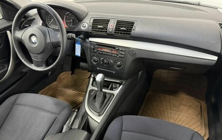 BMW 1 серия, 2009 год, 575 000 рублей, 16 фотография
