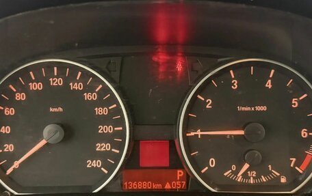 BMW 1 серия, 2009 год, 575 000 рублей, 15 фотография