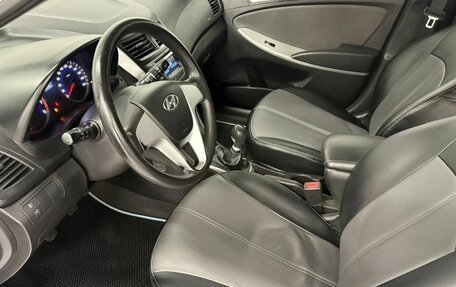 Hyundai Solaris II рестайлинг, 2011 год, 680 000 рублей, 18 фотография