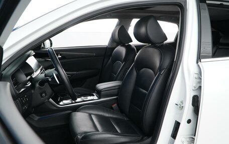 KIA K7, 2019 год, 2 649 077 рублей, 10 фотография