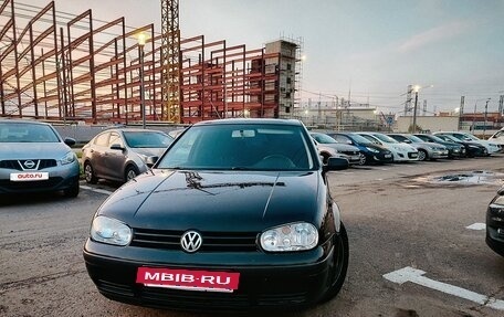 Volkswagen Golf IV, 2001 год, 275 000 рублей, 2 фотография