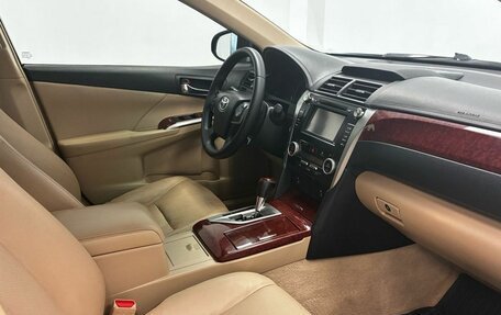 Toyota Camry, 2014 год, 1 699 000 рублей, 19 фотография