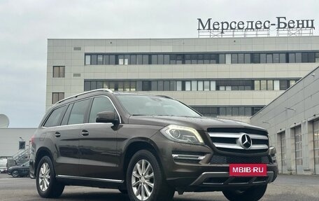 Mercedes-Benz GL-Класс, 2014 год, 2 500 000 рублей, 5 фотография