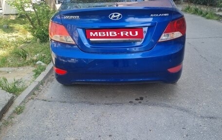 Hyundai Solaris II рестайлинг, 2011 год, 530 000 рублей, 2 фотография