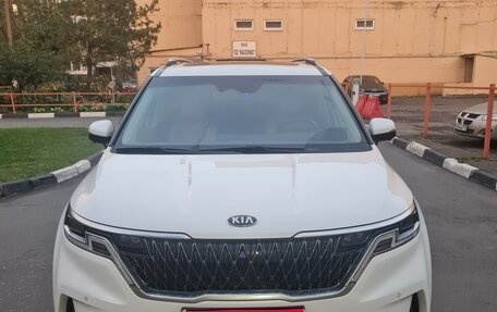 KIA Carnival, 2021 год, 4 000 000 рублей, 1 фотография
