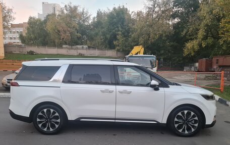 KIA Carnival, 2021 год, 4 000 000 рублей, 3 фотография