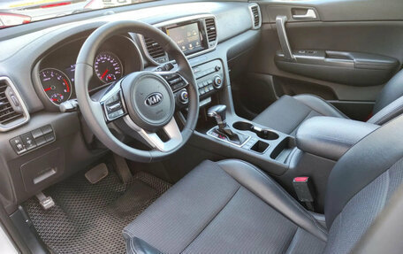 KIA Sportage IV рестайлинг, 2019 год, 2 279 000 рублей, 9 фотография