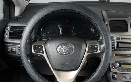 Toyota Avensis III рестайлинг, 2011 год, 999 000 рублей, 14 фотография