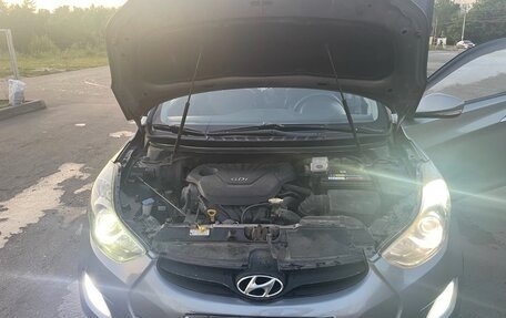 Hyundai Avante, 2011 год, 850 000 рублей, 11 фотография