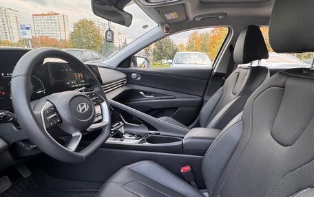 Hyundai Elantra, 2023 год, 2 150 000 рублей, 10 фотография