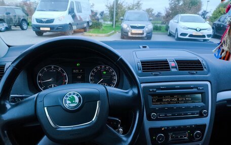 Skoda Octavia, 2012 год, 800 000 рублей, 3 фотография