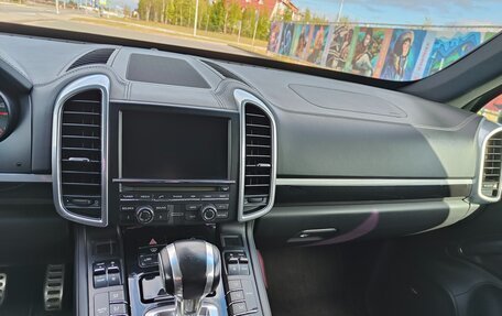 Porsche Cayenne III, 2013 год, 3 000 000 рублей, 11 фотография
