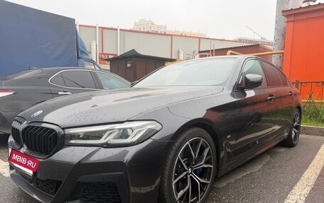 BMW 5 серия, 2023 год, 4 890 000 рублей, 3 фотография