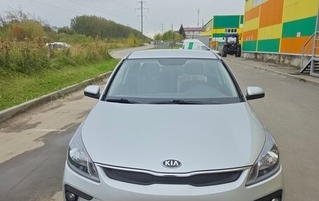 KIA Rio IV, 2018 год, 1 016 999 рублей, 2 фотография
