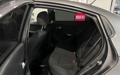 KIA Rio III рестайлинг, 2013 год, 750 000 рублей, 25 фотография
