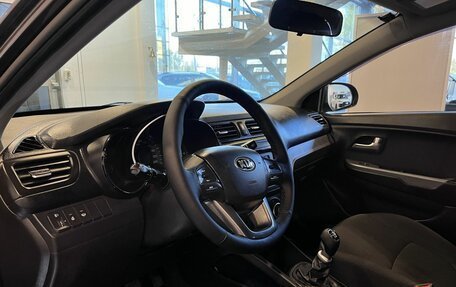 KIA Rio III рестайлинг, 2014 год, 965 000 рублей, 23 фотография