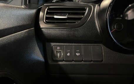 KIA Rio III рестайлинг, 2014 год, 965 000 рублей, 32 фотография