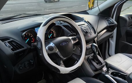 Ford Kuga III, 2014 год, 1 200 000 рублей, 6 фотография