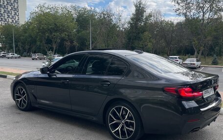 BMW 5 серия, 2020 год, 4 250 000 рублей, 4 фотография
