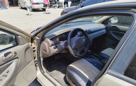 Chrysler Sebring II, 2004 год, 350 000 рублей, 3 фотография