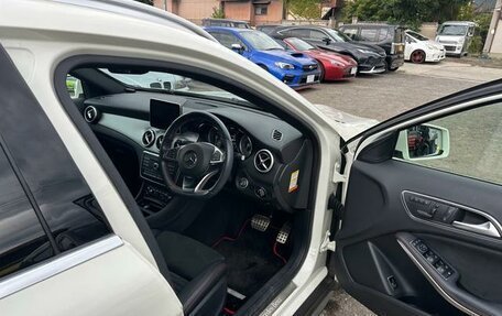 Mercedes-Benz GLA, 2017 год, 1 458 000 рублей, 10 фотография