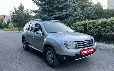 Renault Duster I рестайлинг, 2014 год, 810 000 рублей, 3 фотография