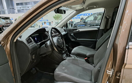 Volkswagen Tiguan II, 2017 год, 1 850 000 рублей, 16 фотография