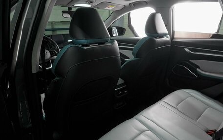 Geely Emgrand, 2023 год, 1 660 000 рублей, 11 фотография