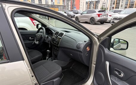 Renault Logan II, 2015 год, 679 000 рублей, 8 фотография