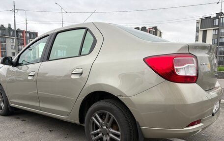 Renault Logan II, 2015 год, 679 000 рублей, 4 фотография