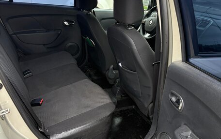 Renault Logan II, 2015 год, 679 000 рублей, 9 фотография