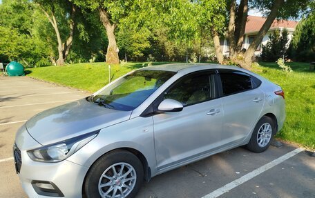 Hyundai Solaris II рестайлинг, 2017 год, 1 300 000 рублей, 5 фотография
