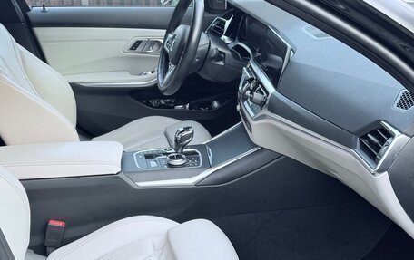 BMW 3 серия, 2021 год, 4 500 000 рублей, 9 фотография
