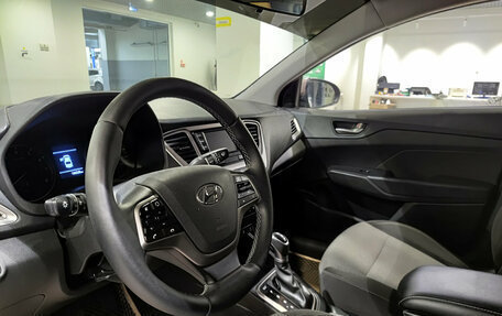 Hyundai Solaris II рестайлинг, 2019 год, 1 393 000 рублей, 20 фотография