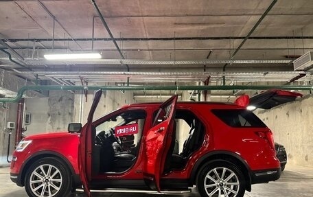 Ford Explorer VI, 2019 год, 4 300 000 рублей, 5 фотография