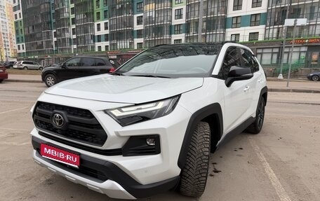 Toyota RAV4, 2024 год, 3 850 000 рублей, 1 фотография