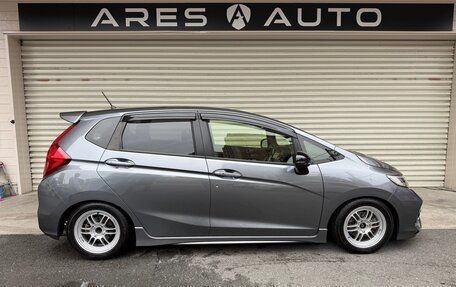 Honda Fit III, 2019 год, 970 000 рублей, 3 фотография